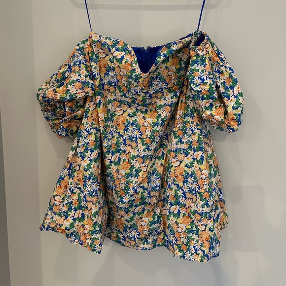 Off the shoulder mini colourful pattern dress! - Picture 4 of 4